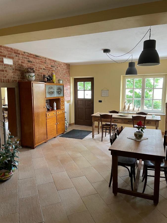 לינה וארוחת בוקר Mombaruzzo La Casa Del Tiglio מראה חיצוני תמונה